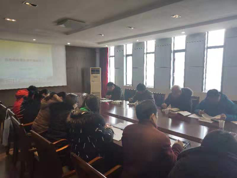 新学期beat365召开思想政治理论课专题建设会