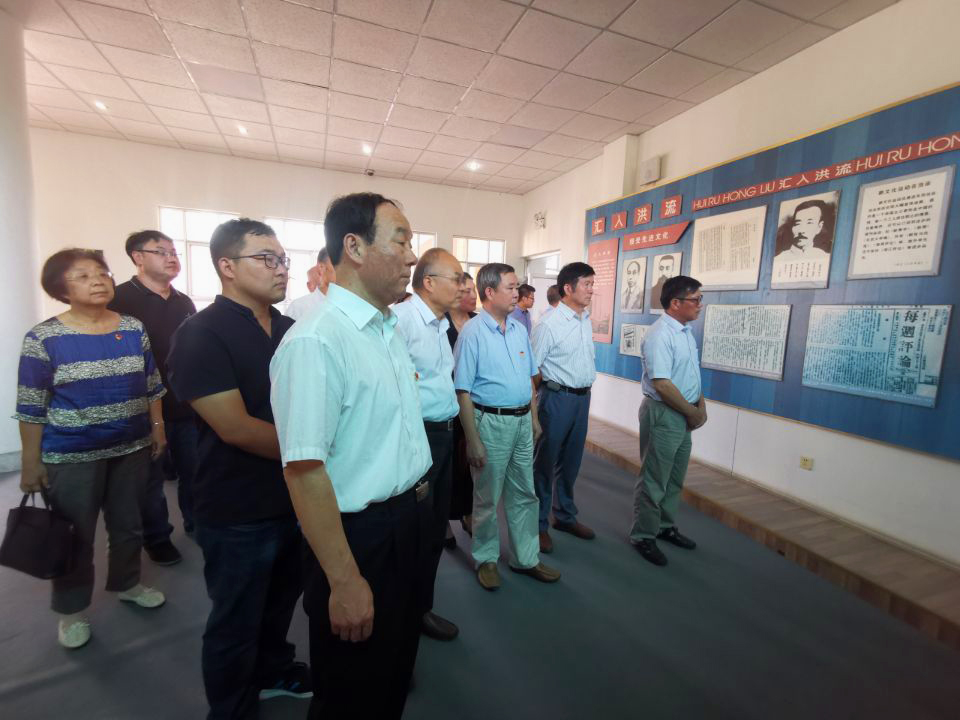 beat365正版唯一官方网站开展革命传统教育主题党日活动