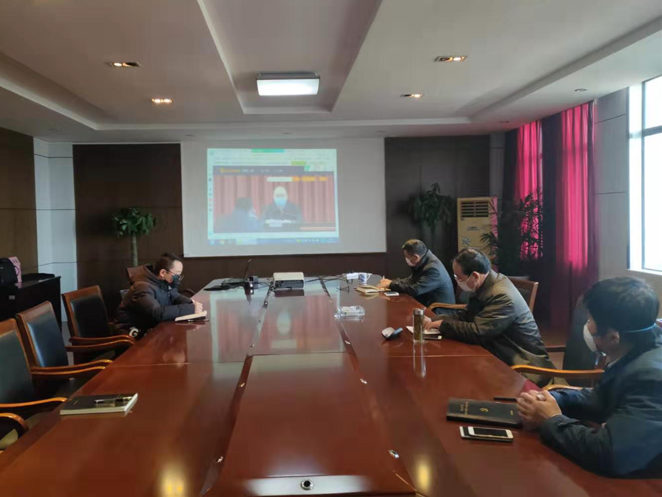 【众志成城抗疫情】beat365参加全省教育系统新冠肺炎疫情防控工作视频会议