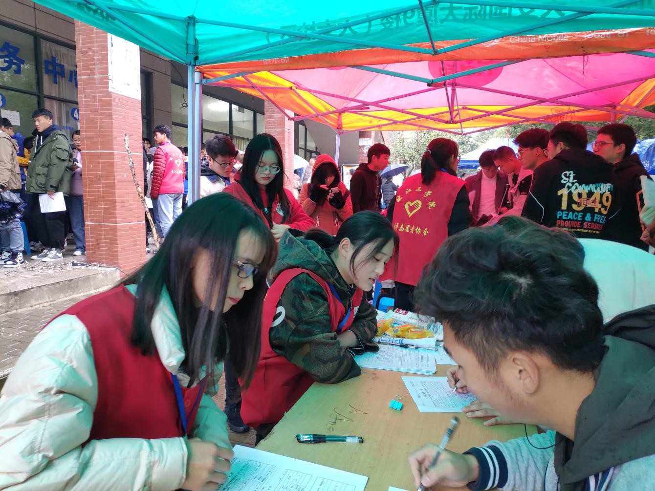 【青协】beat365正版唯一官方网站无偿献血活动圆满结束