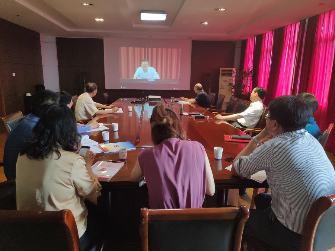 beat365参加省委教育工委推进省属高校深化“三个以案”警示教育视频会议