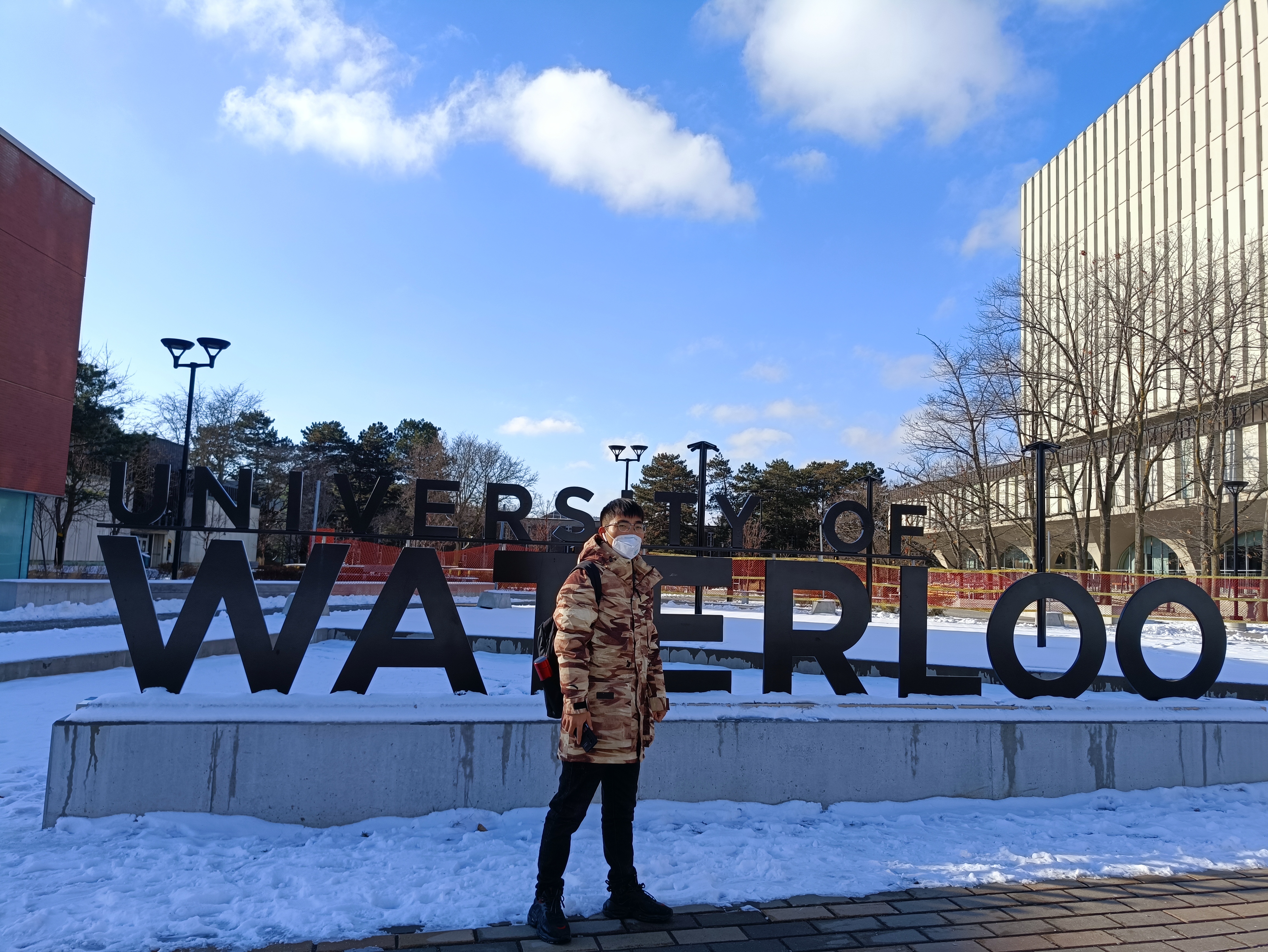 <strong>沈欢</strong>