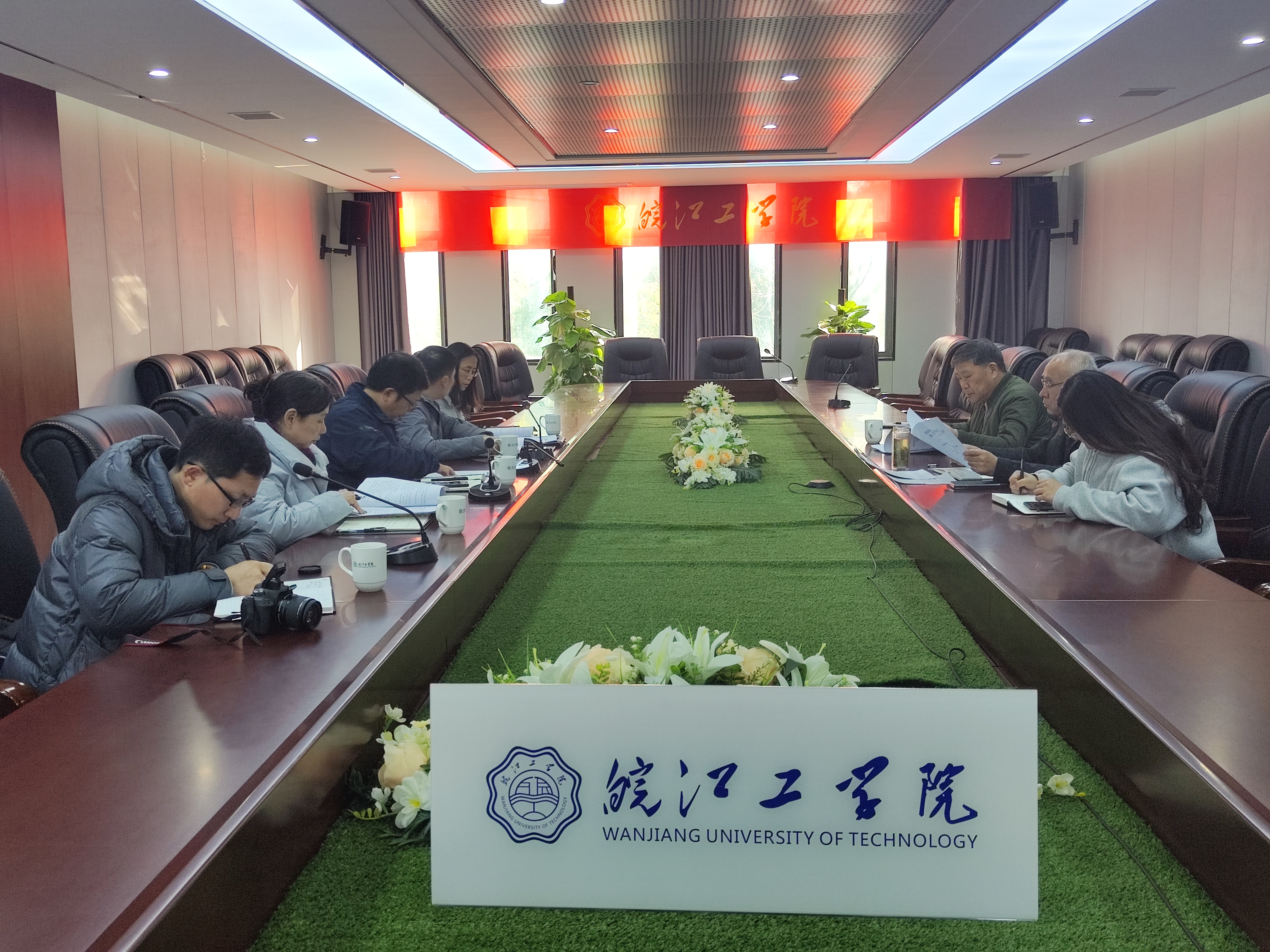 市监管局知识产权专家来beat365指导知识产权服务中心建设工作