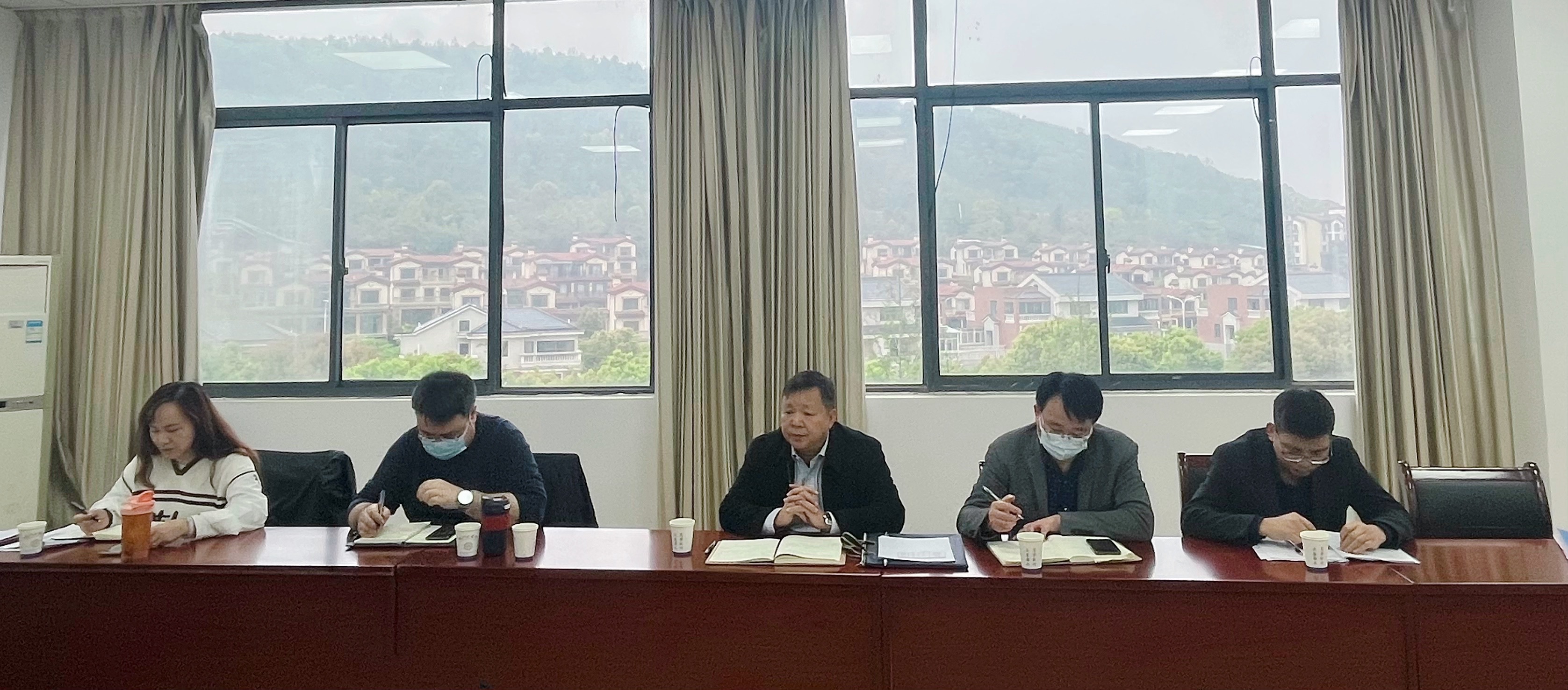 beat365开展学生工作专题调研