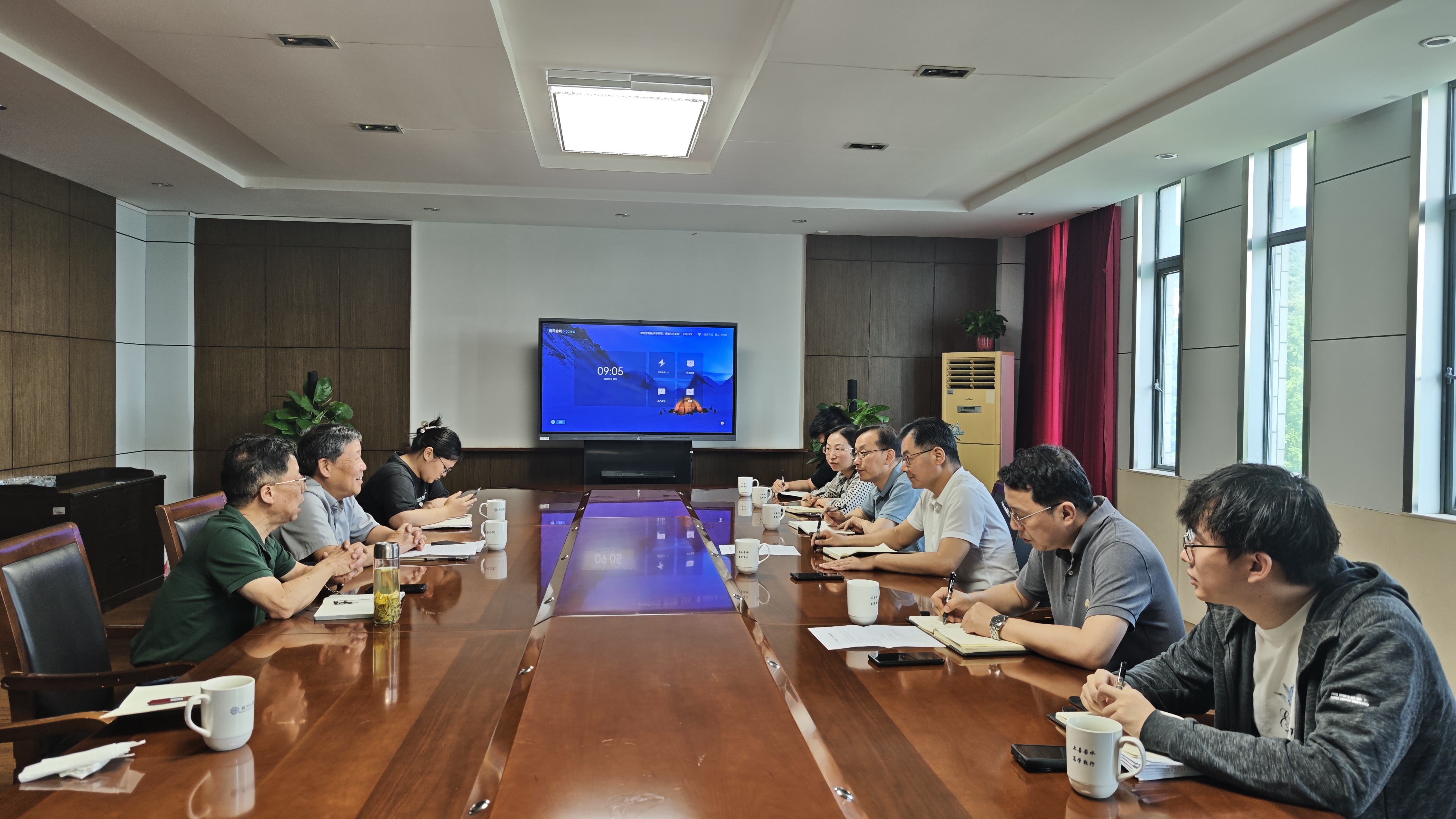 马鞍山市科技局一行赴beat365调研