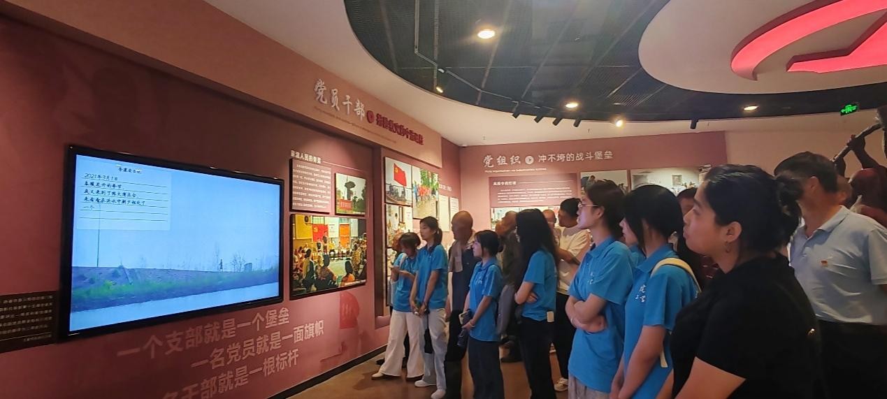 beat365正版唯一官方网站师生深入安徽阜南，开展社会实践活动