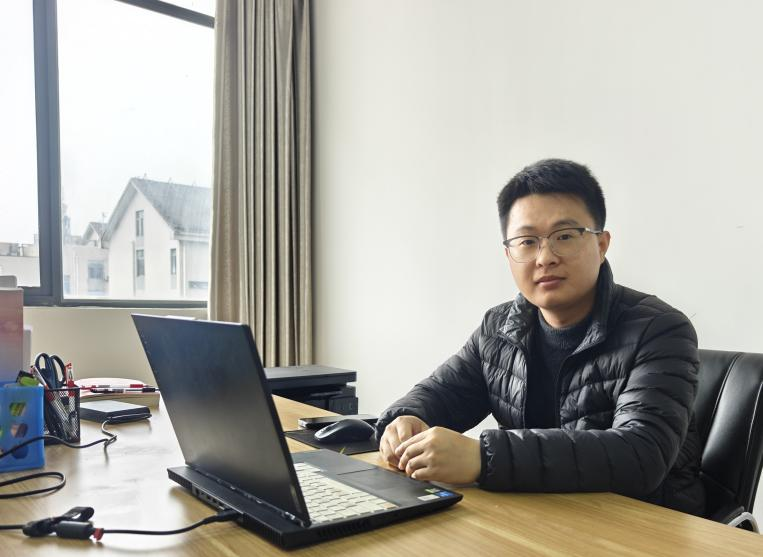 院长助理 韩世昌