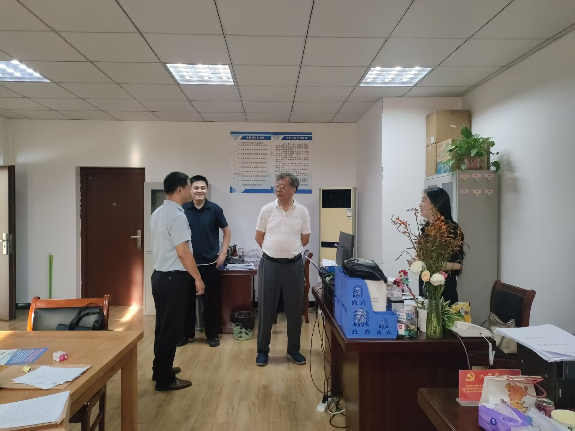 走访调研知实情，军训慰问暖人心——计算机与人工智能学院领导赴郑蒲港校区开展走访慰问工作