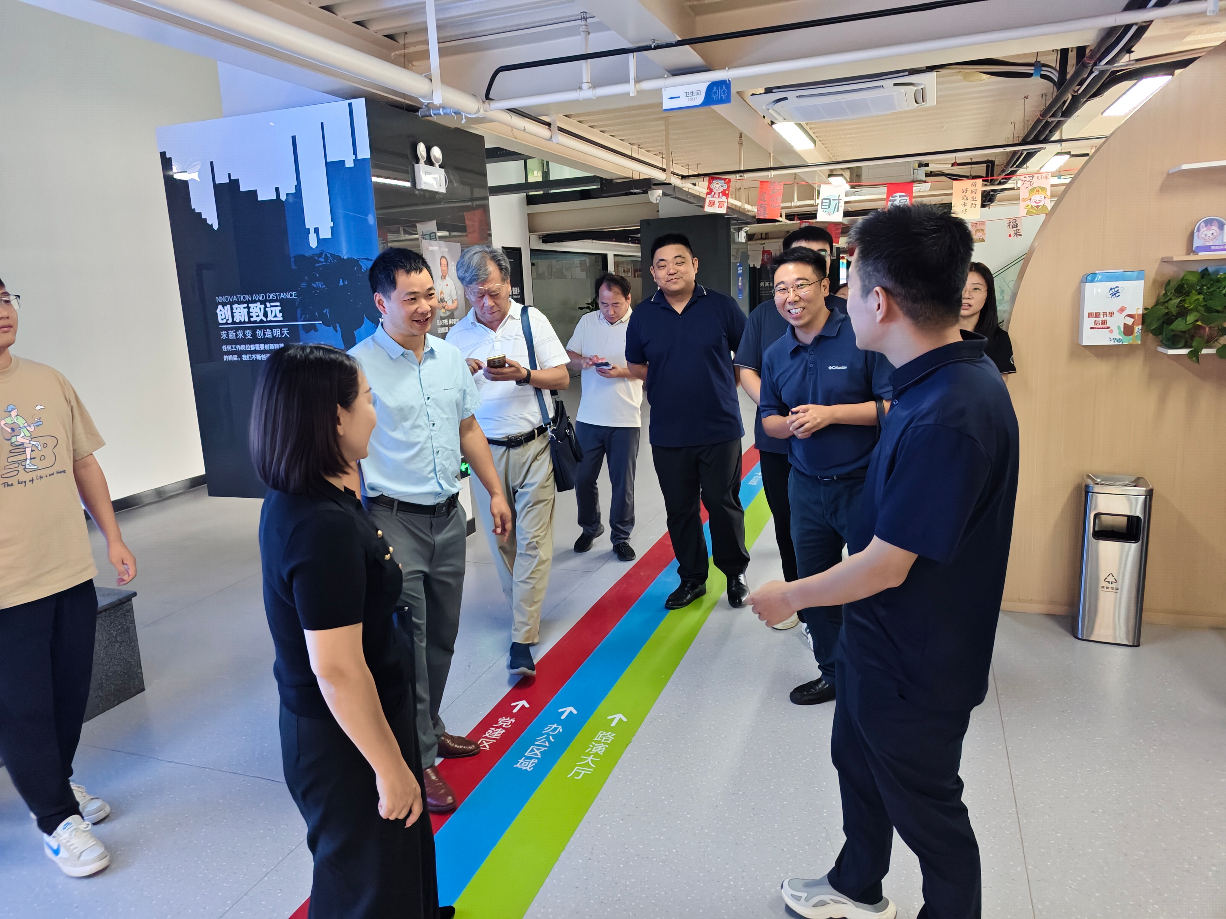 计算机与人工智能学院赴马鞍山市人才发展中心参观交流