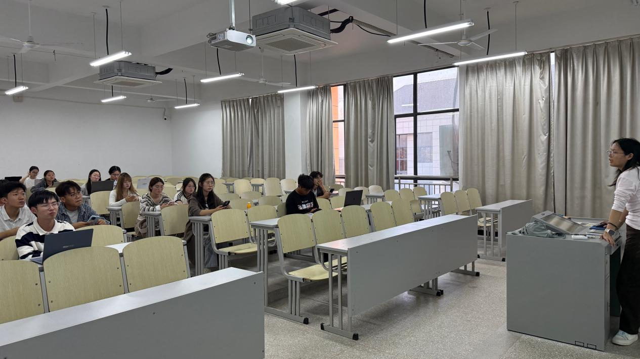强化团务本领，凝聚青年力量——计算机与人工智能学院开展2026级新生团支书专项业务培训活动